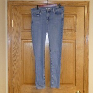 Levi 711 Skinny Jeans Size 31 x 32